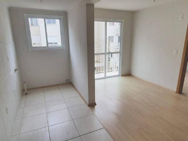 Apartamento para Venda em Caxias do Sul - 3