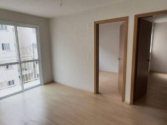 Apartamento para Venda em Caxias do Sul - 5