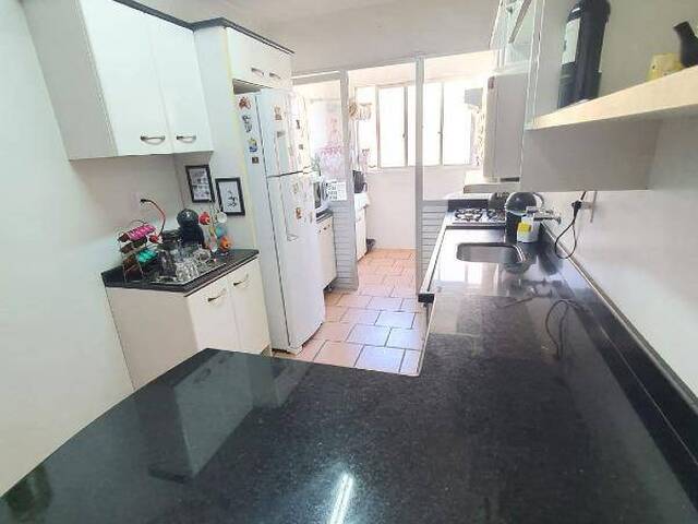 Apartamento para Venda em Caxias do Sul - 4