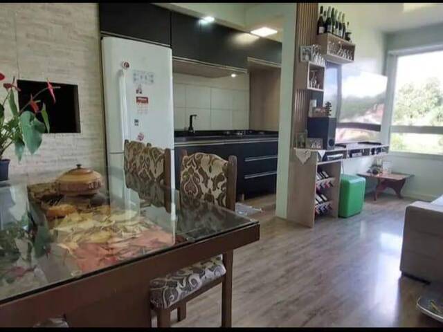 Apartamento para Venda em Caxias do Sul - 2