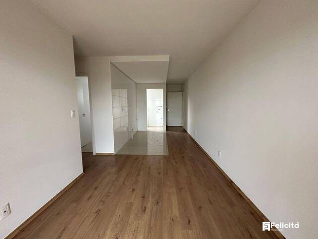 Apartamento para Venda em Caxias do Sul - 2