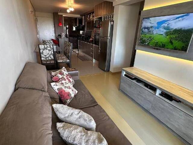 Apartamento para Venda em Caxias do Sul - 5