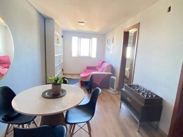 Apartamento para Venda em Caxias do Sul - 4