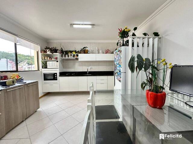 Apartamento para Venda em Caxias do Sul - 5