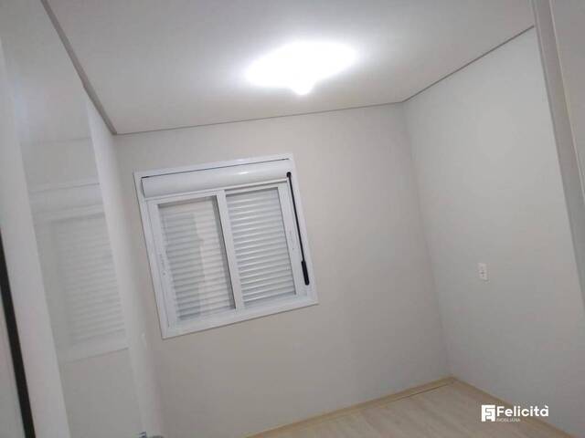 Apartamento para Venda em Caxias do Sul - 3