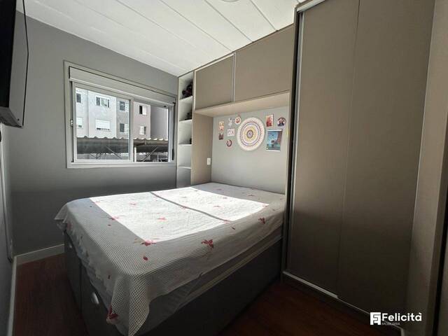 Apartamento para Venda em Caxias do Sul - 2