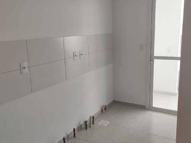 Apartamento para Venda em Caxias do Sul - 2