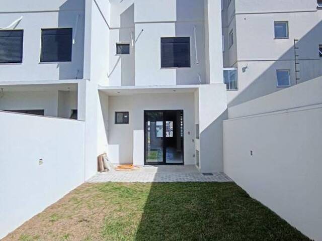 Sobrado para Venda em Caxias do Sul - 1