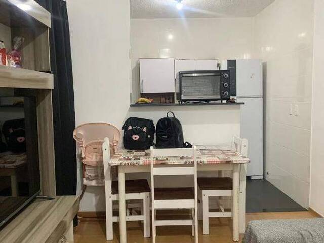 Apartamento para Venda em Caxias do Sul - 2