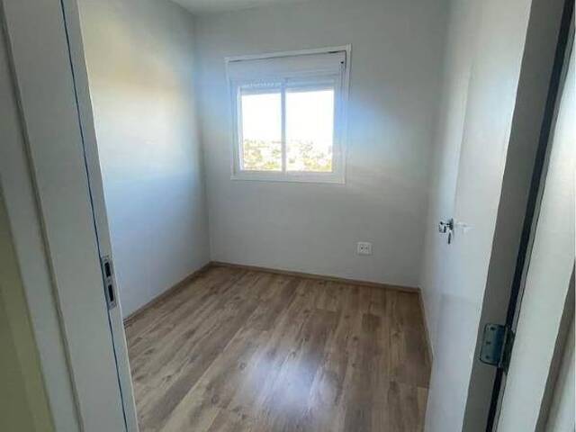 Apartamento para Venda em Caxias do Sul - 3