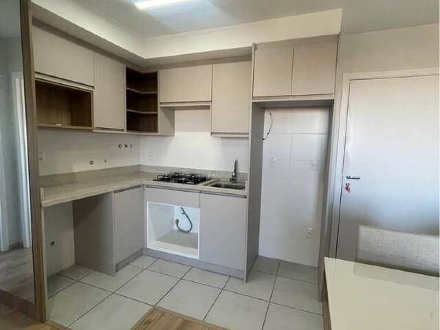Apartamento para Venda em Caxias do Sul - 4