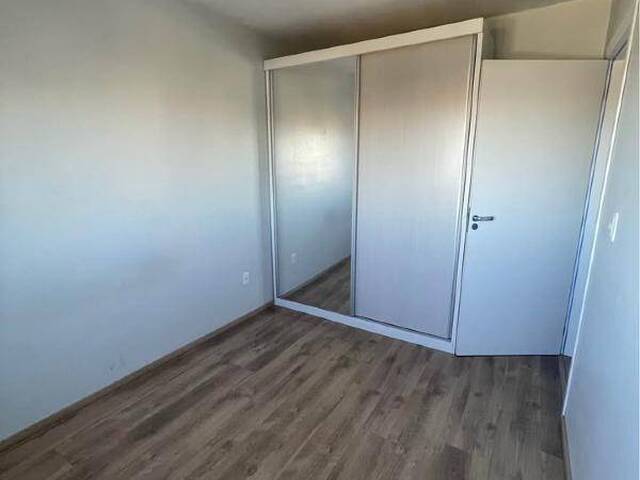 Apartamento para Venda em Caxias do Sul - 5