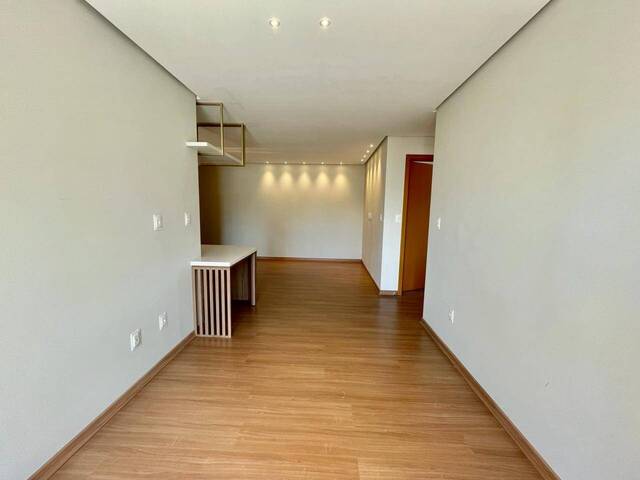 Apartamento para Venda em Caxias do Sul - 3