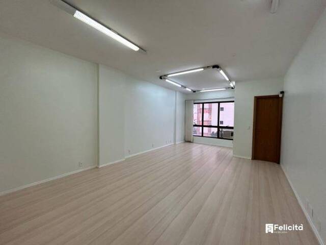 #948 - Sala para Venda em Caxias do Sul - RS