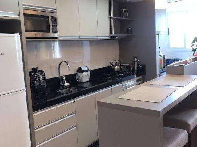 Apartamento para Venda em Caxias do Sul - 1