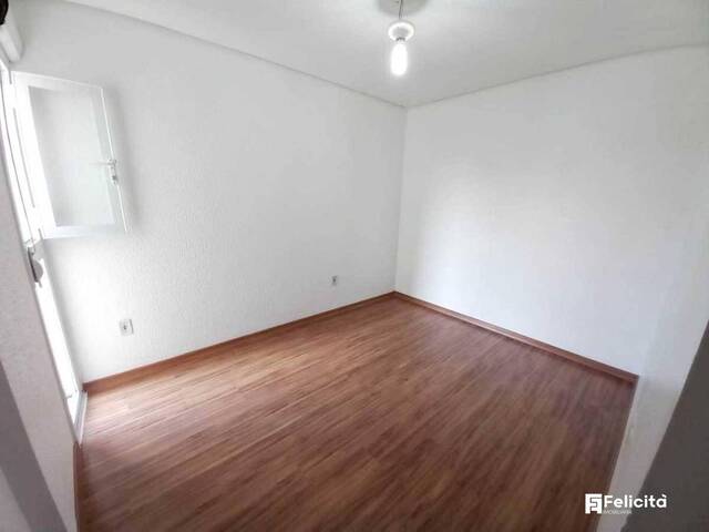 Apartamento para Venda em Caxias do Sul - 3