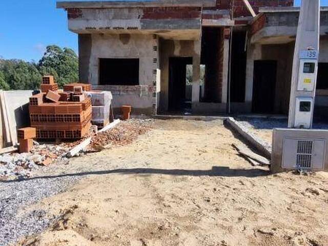 #966 - Casa para Venda em Caxias do Sul - RS