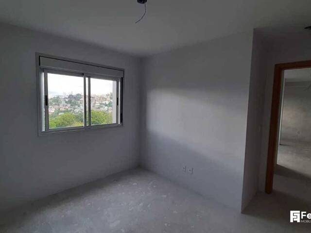 Apartamento para Venda em Caxias do Sul - 3