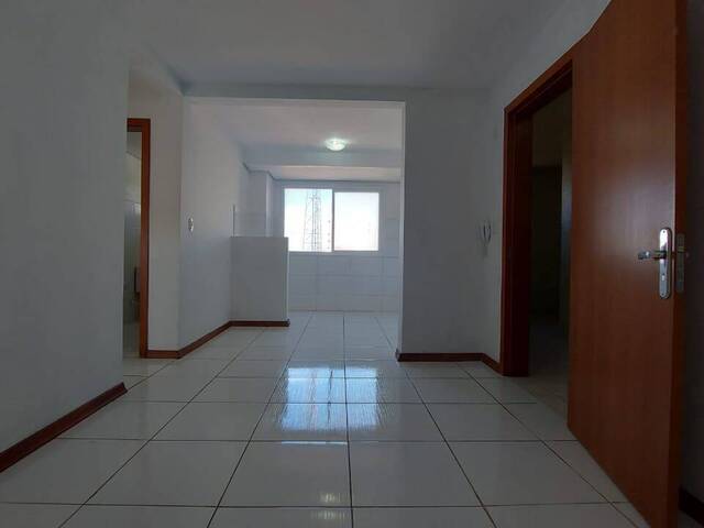 Apartamento para Venda em Caxias do Sul - 2