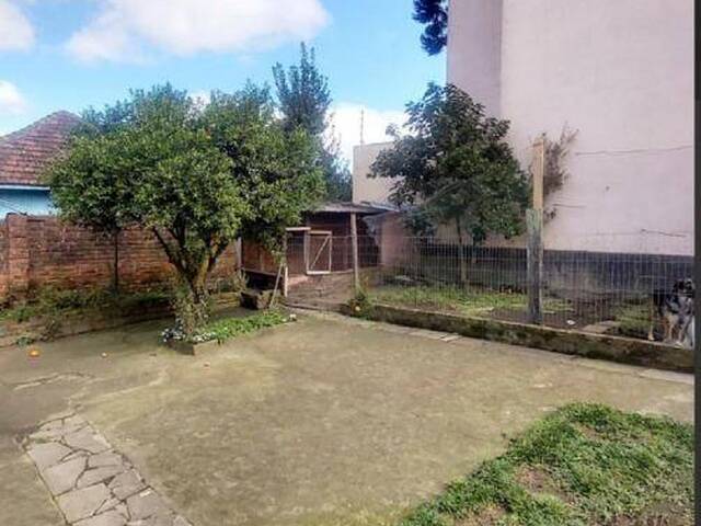 #974 - Casa para Venda em Caxias do Sul - RS