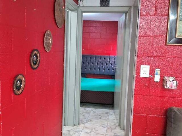 Apartamento para Venda em Caxias do Sul - 2