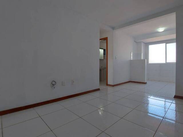 Apartamento para Venda em Caxias do Sul - 4