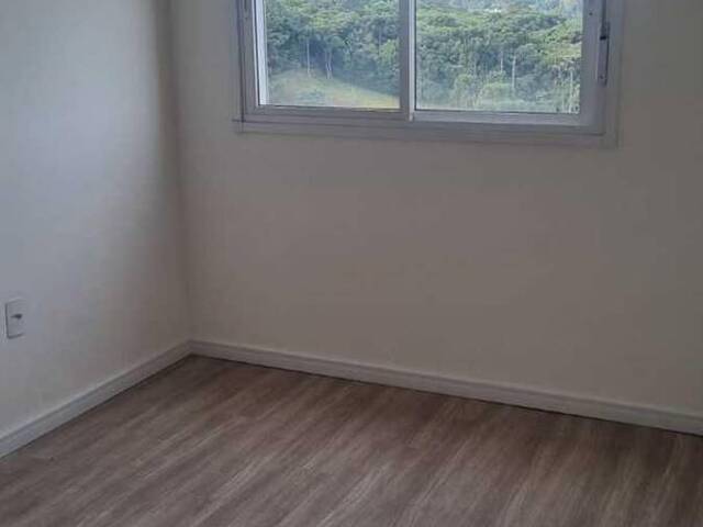 Apartamento para Venda em Caxias do Sul - 3