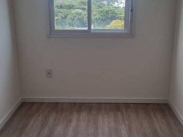 Apartamento para Venda em Caxias do Sul - 5