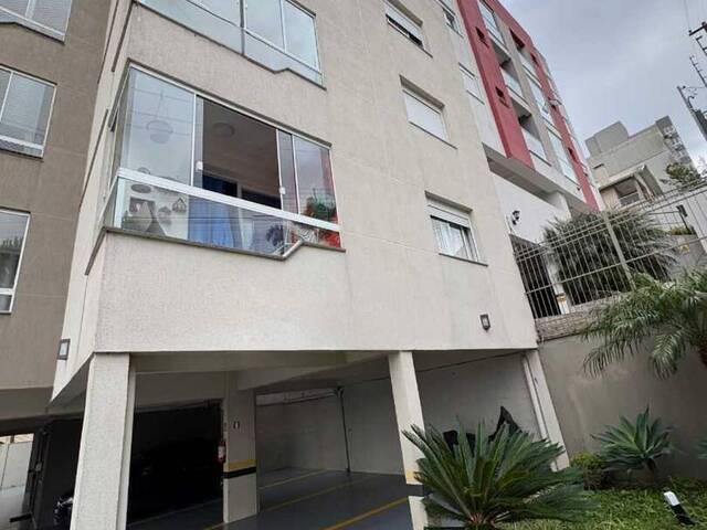 Apartamento para Venda em Caxias do Sul - 2