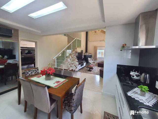 #992 - Casa para Venda em Caxias do Sul - RS