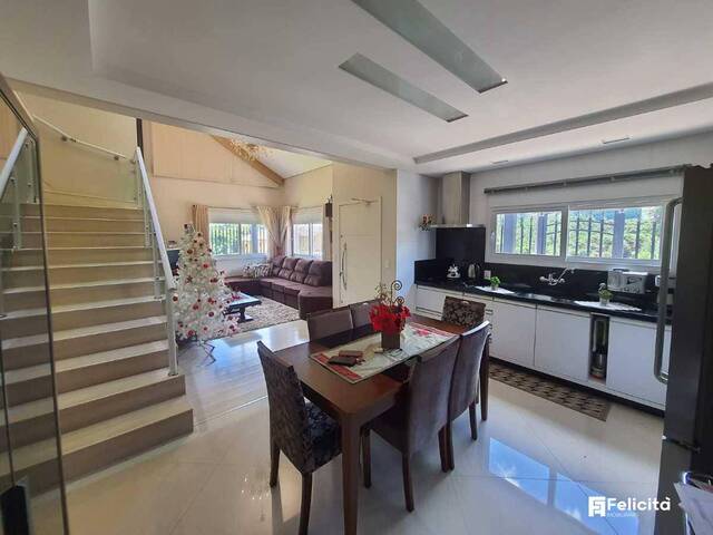 #992 - Casa para Venda em Caxias do Sul - RS