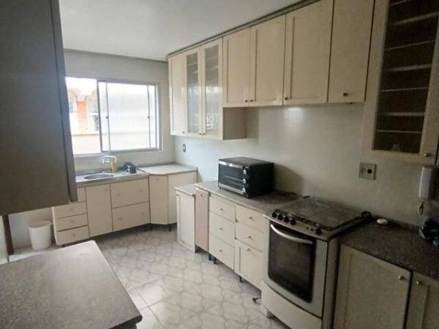 Apartamento para Venda em Caxias do Sul - 3