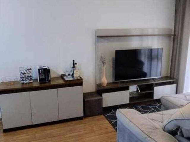 Apartamento para Venda em Caxias do Sul - 5