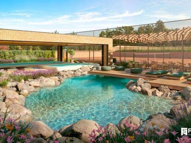 Lote para Venda em Caxias do Sul - 5