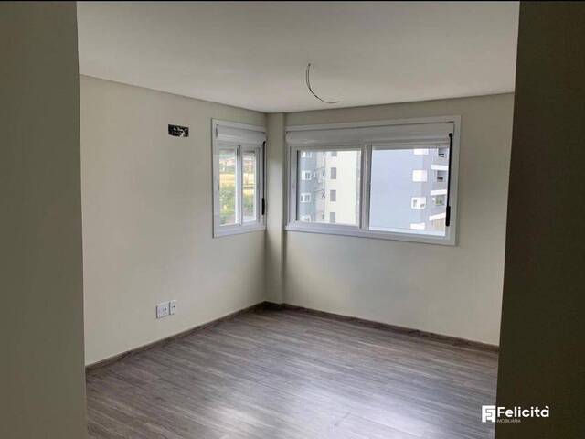 #1007 - Cobertura para Venda em Caxias do Sul - RS