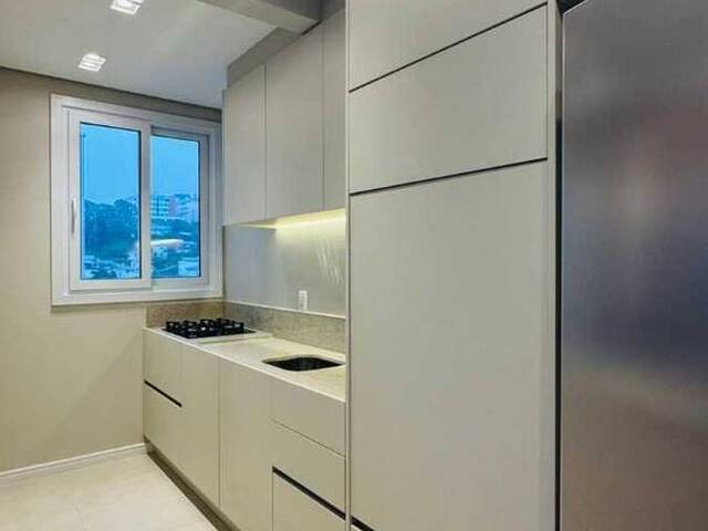 Apartamento para Venda em Caxias do Sul - 5