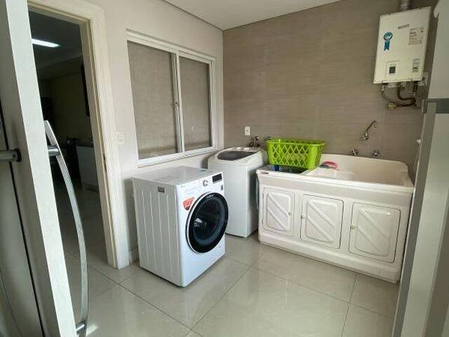 #1010 - Casa para Venda em Caxias do Sul - RS