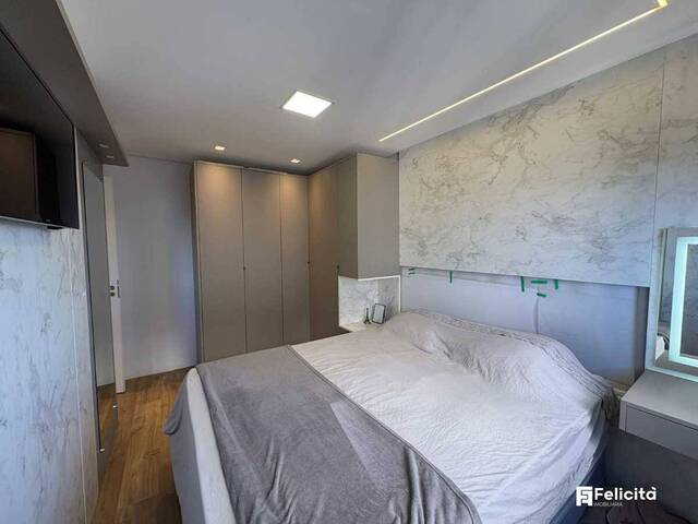 Apartamento para Venda em Caxias do Sul - 2