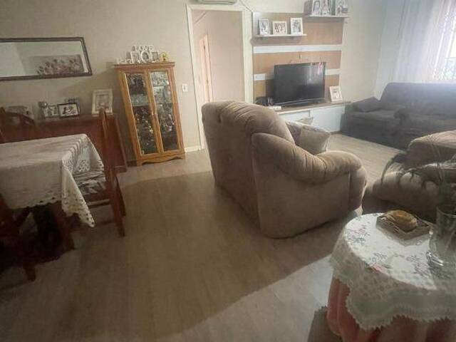 Apartamento para Venda em Caxias do Sul - 4