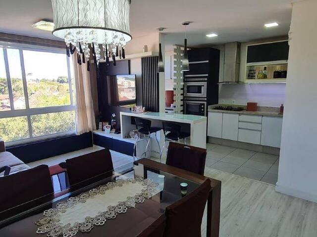 Apartamento para Venda em Caxias do Sul - 2