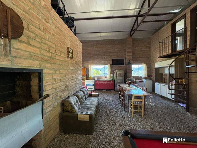 #1024 - Chácara para Venda em Caxias do Sul - RS