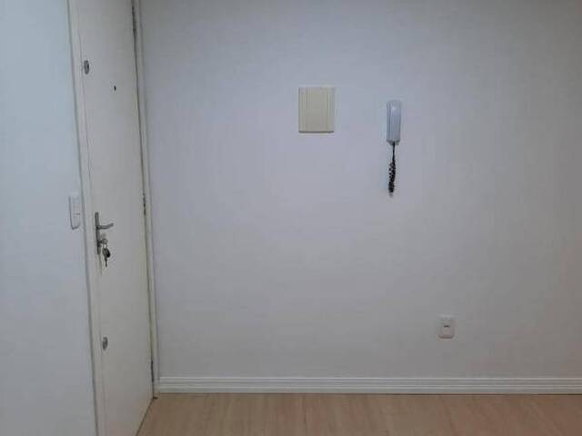 Apartamento para Venda em Caxias do Sul - 2