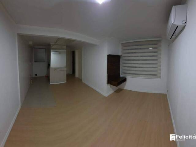 Apartamento para Venda em Caxias do Sul - 3