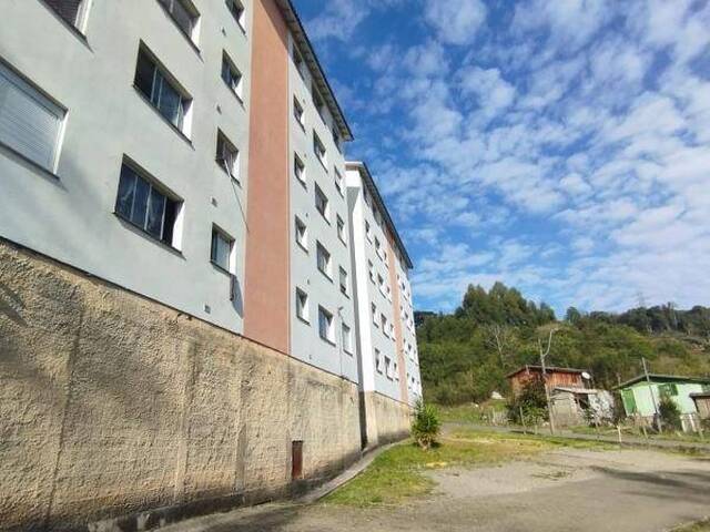 Apartamento para Venda em Caxias do Sul - 2