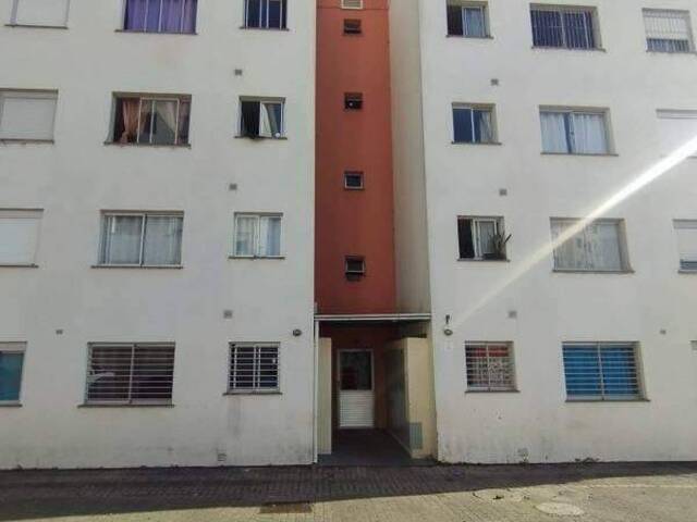 Apartamento para Venda em Caxias do Sul - 4