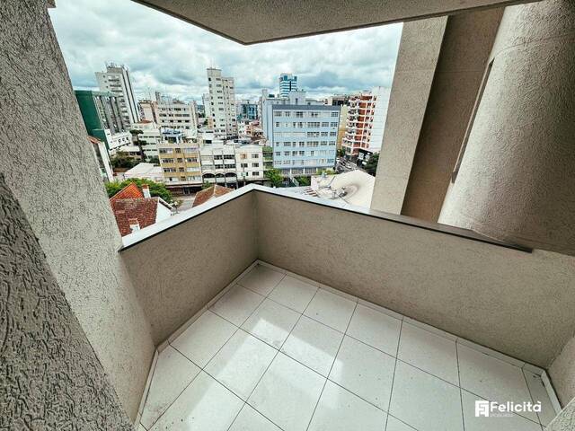 Apartamento para Venda em Caxias do Sul - 2