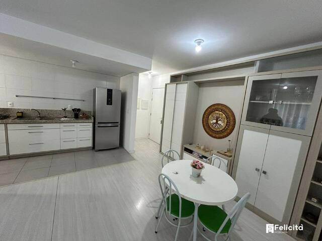 Apartamento para Venda em Caxias do Sul - 5