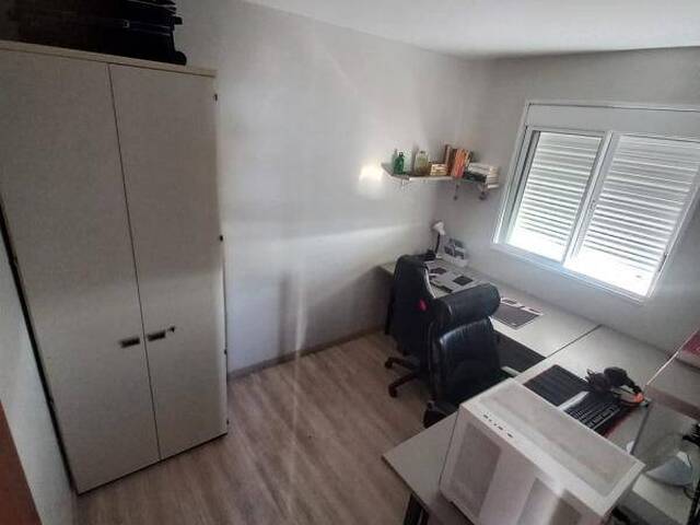 Apartamento para Venda em Caxias do Sul - 2