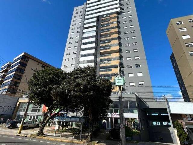 Apartamento para Venda em Caxias do Sul - 2