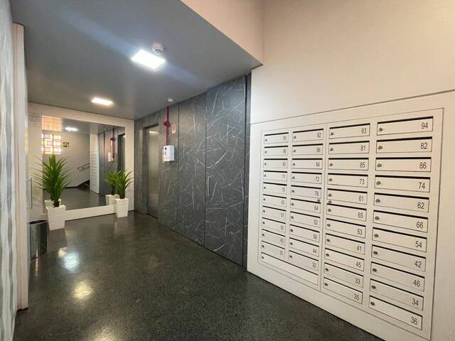 Apartamento para Venda em Caxias do Sul - 2